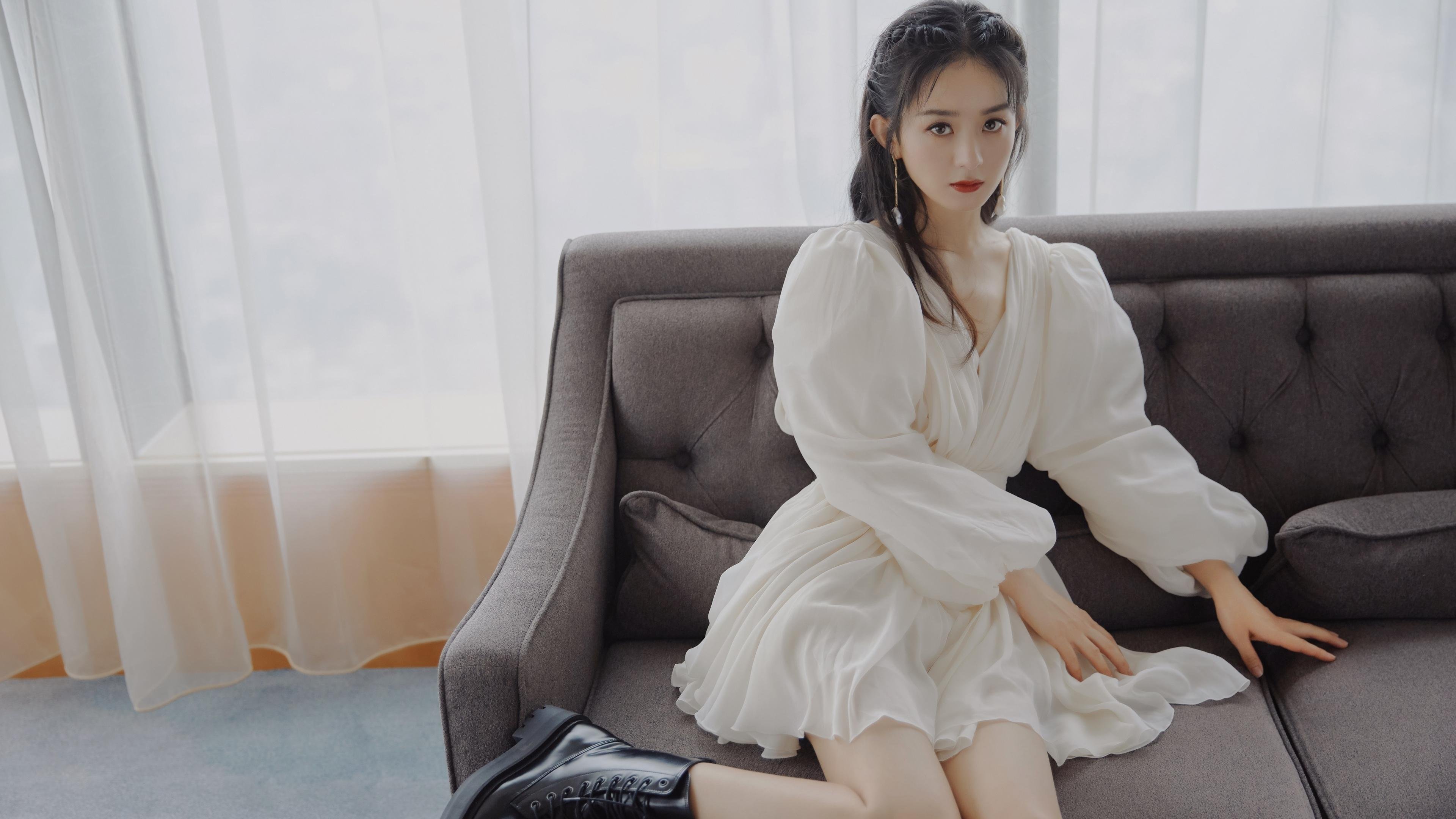 爱游戏平台-伯恩茅斯重返胜利，终结连败势头，伯恩茅斯身价